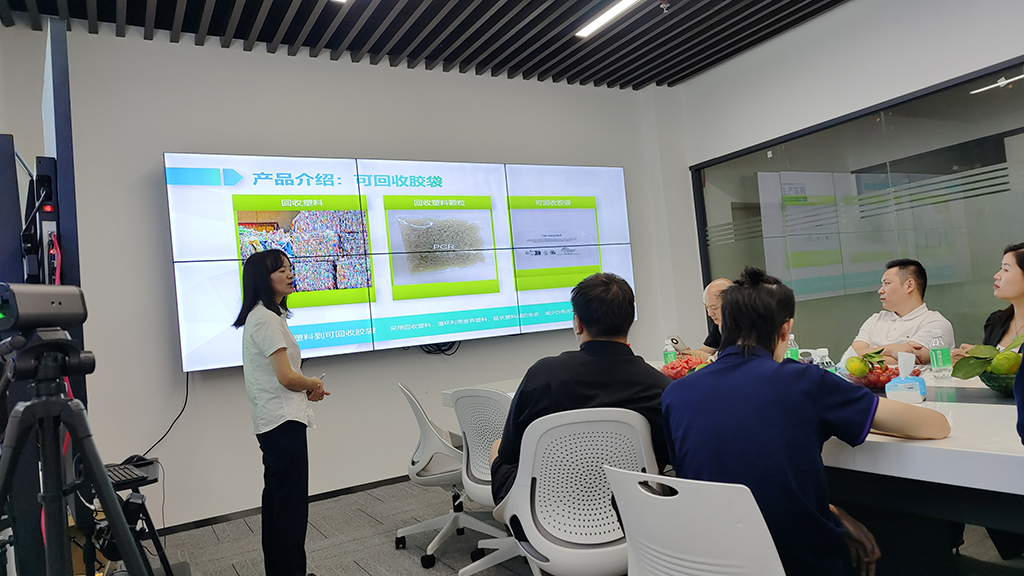 久（jiǔ）信（xìn）達歡迎清華工商E2102班同學蒞（lì）臨參觀(圖7)